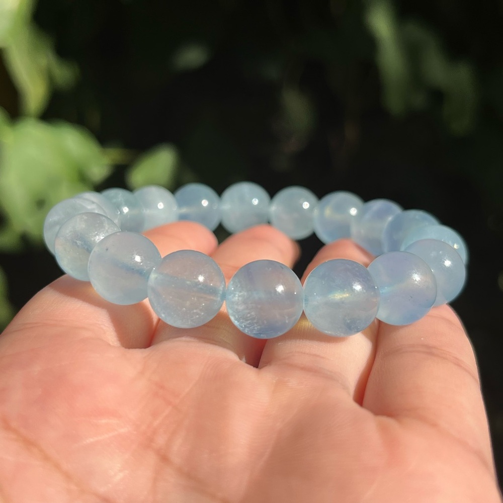 Stretchable aquamarine bracelet‎